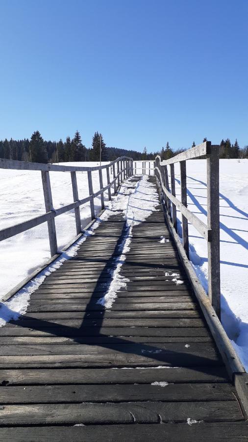 Apartmany Radost Kovarska Luaran gambar